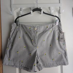 Crown & Ivy Black and White Shorts, BRAND NWT, SIZE 12